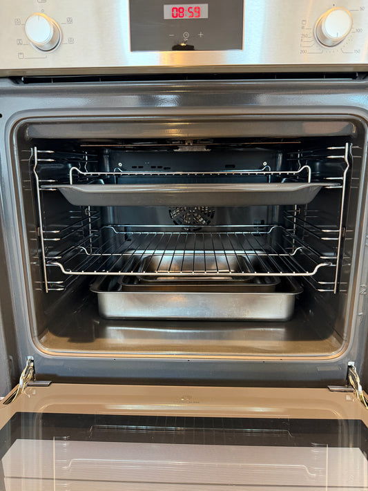 Oven Cleaning – Single Oven